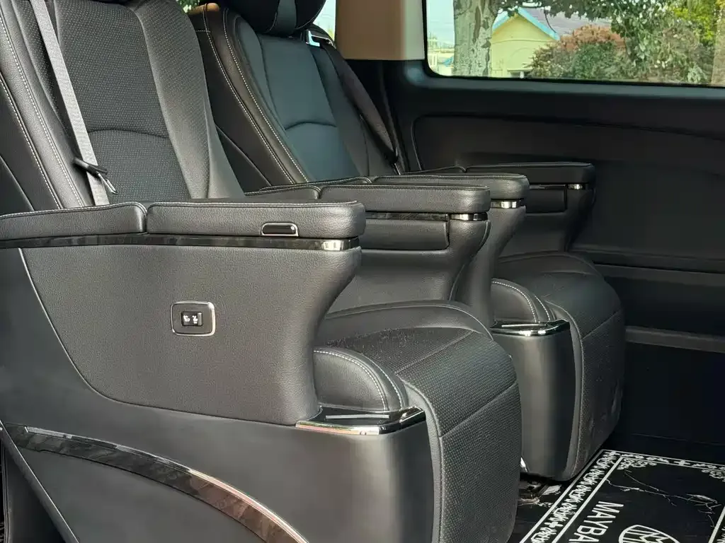 Mercedes-Benz Vito 2023 из CN, фото 6