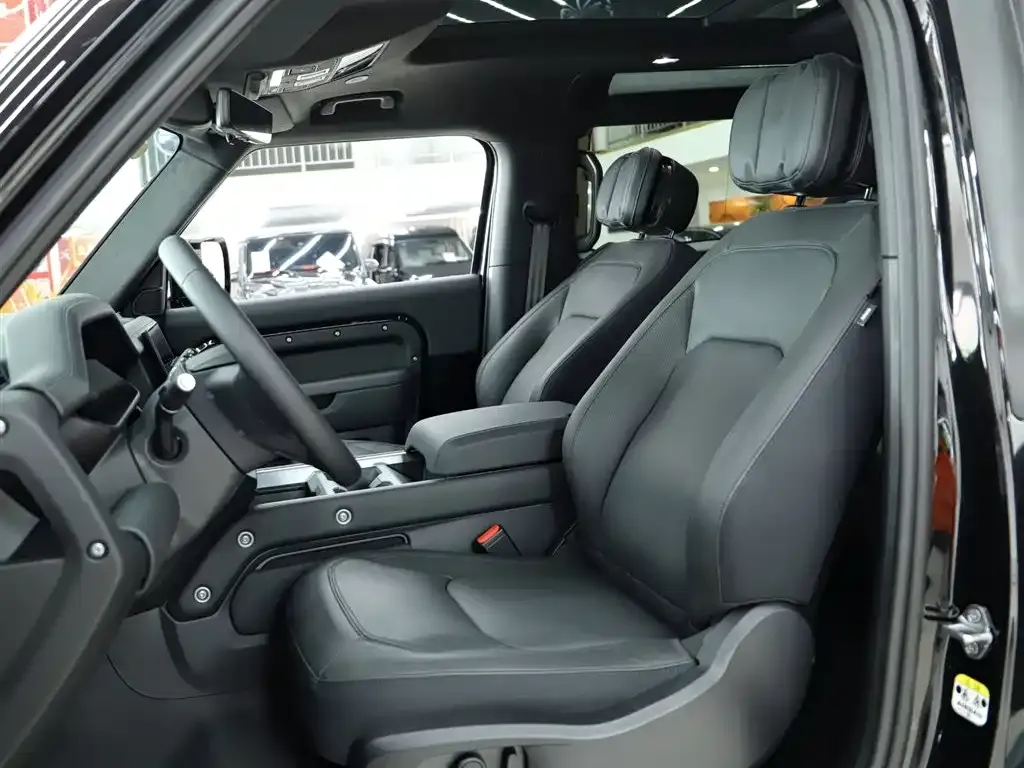 Land Rover Defender 2025 из CN, фото 6