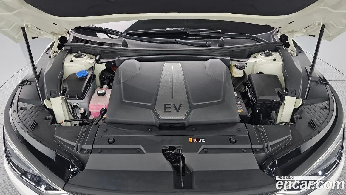 Kia EV6 2022 из KR, фото 6