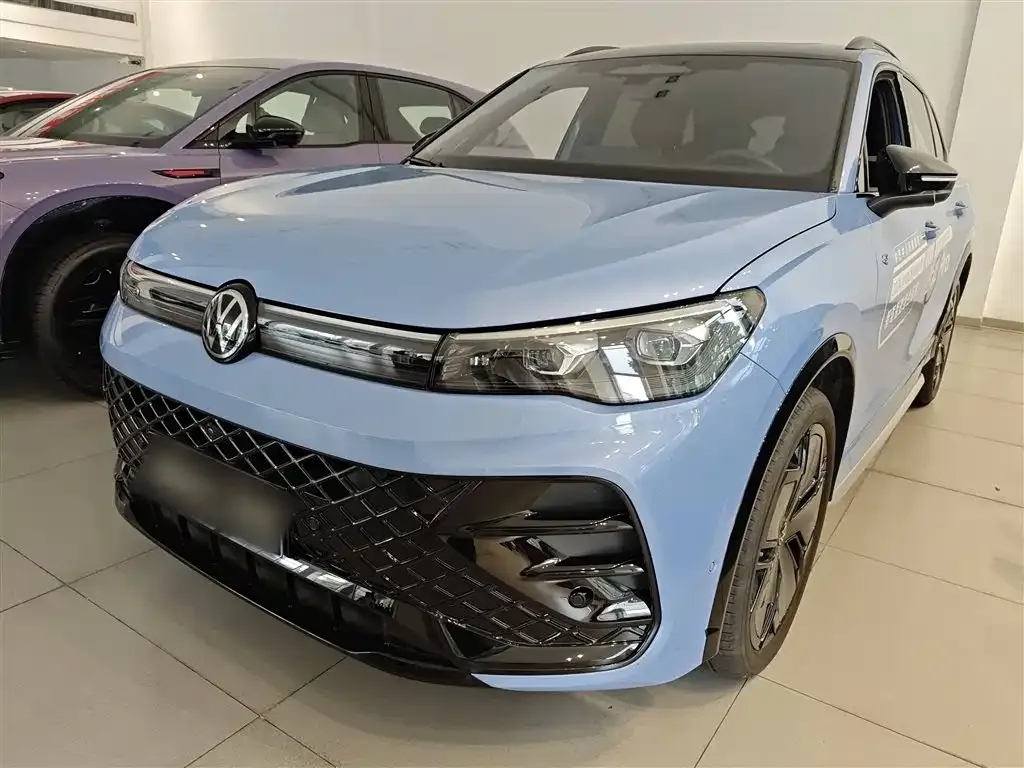 Volkswagen Tiguan L 2024 из CN, фото 1