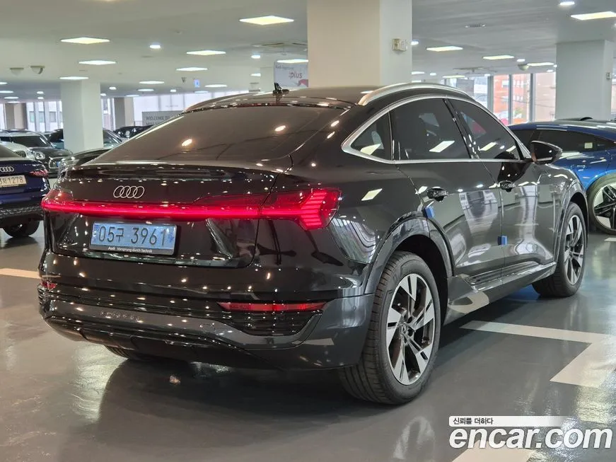 Audi Q8 e-tron 2024 из KR, фото 3