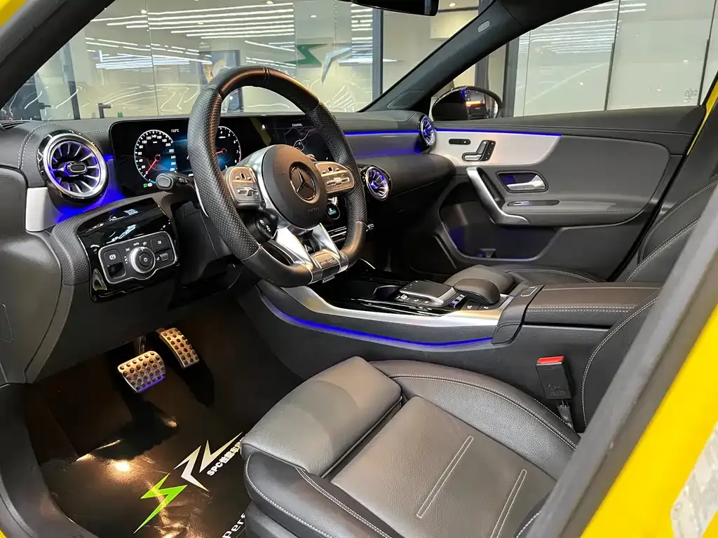 Mercedes-Benz A-Class AMG (Import) 2023 из CN, фото 8