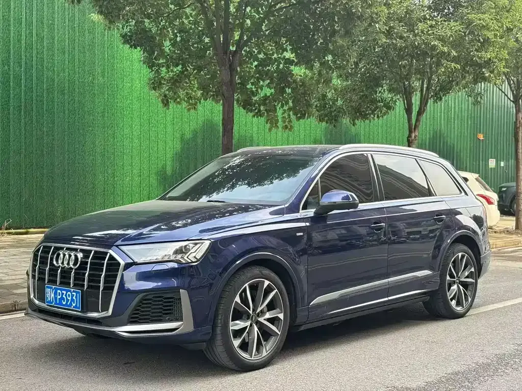 Audi Q7 2021 из CN, фото 1