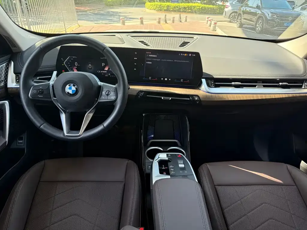 BMW X1 2024 из CN, фото 5
