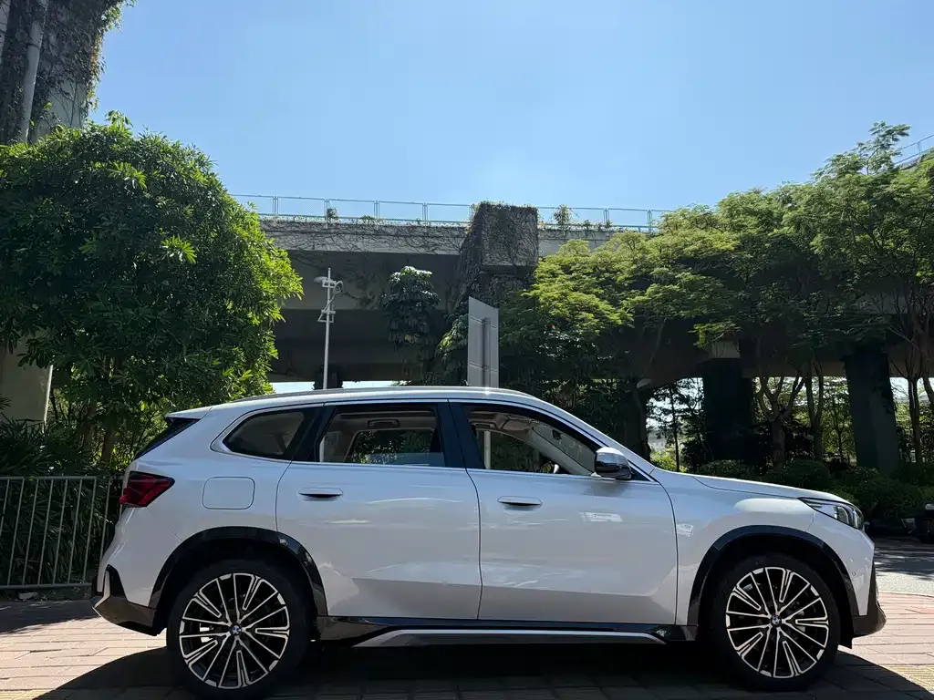 BMW X1 2024 из CN, фото 8