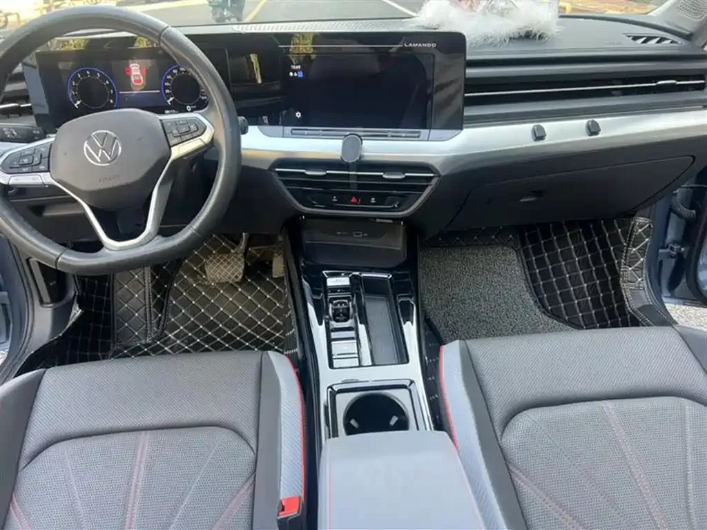 Volkswagen Lamando 2023 из CN, фото 10