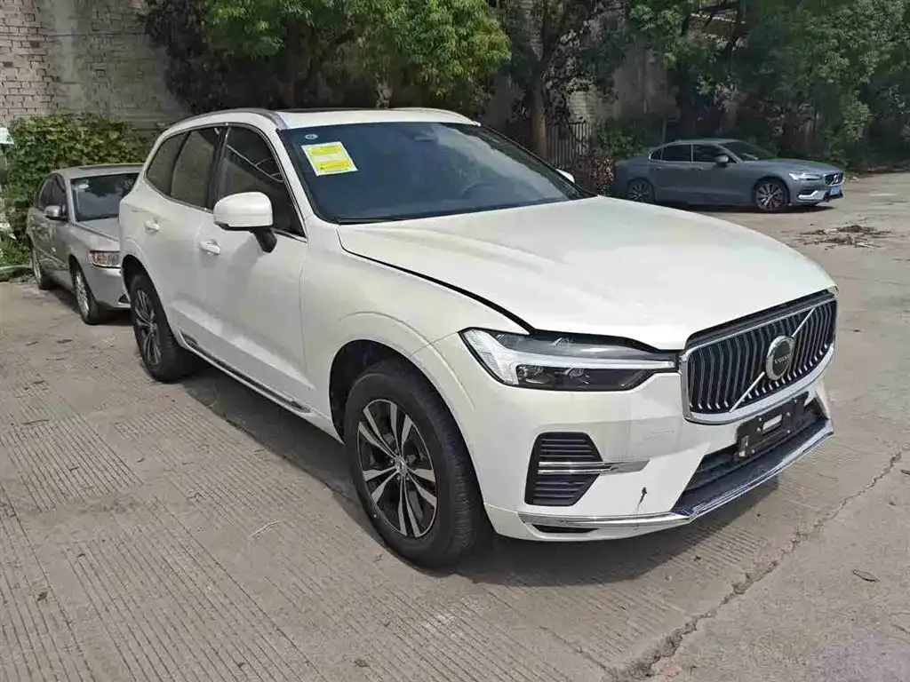 Volvo XC60 2025 из CN, фото 2