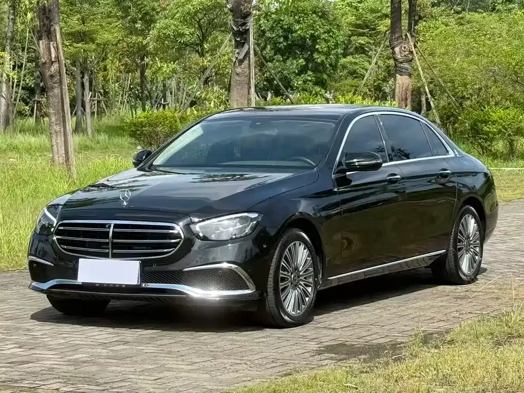 Mercedes-Benz E-Class 2023 из CN, фото 1
