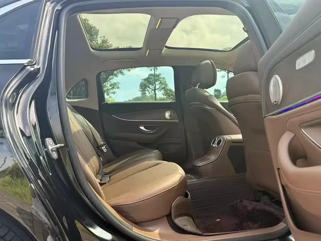 Mercedes-Benz E-Class 2023 из CN, фото 9