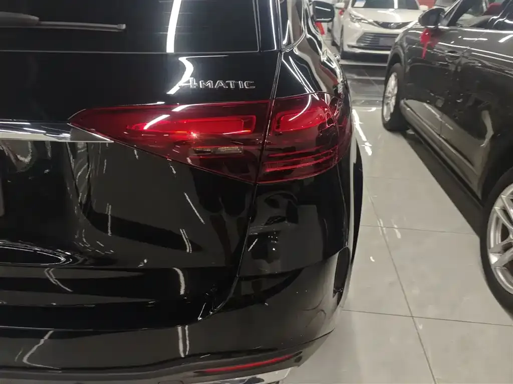 Mercedes-Benz GLE — фото 8