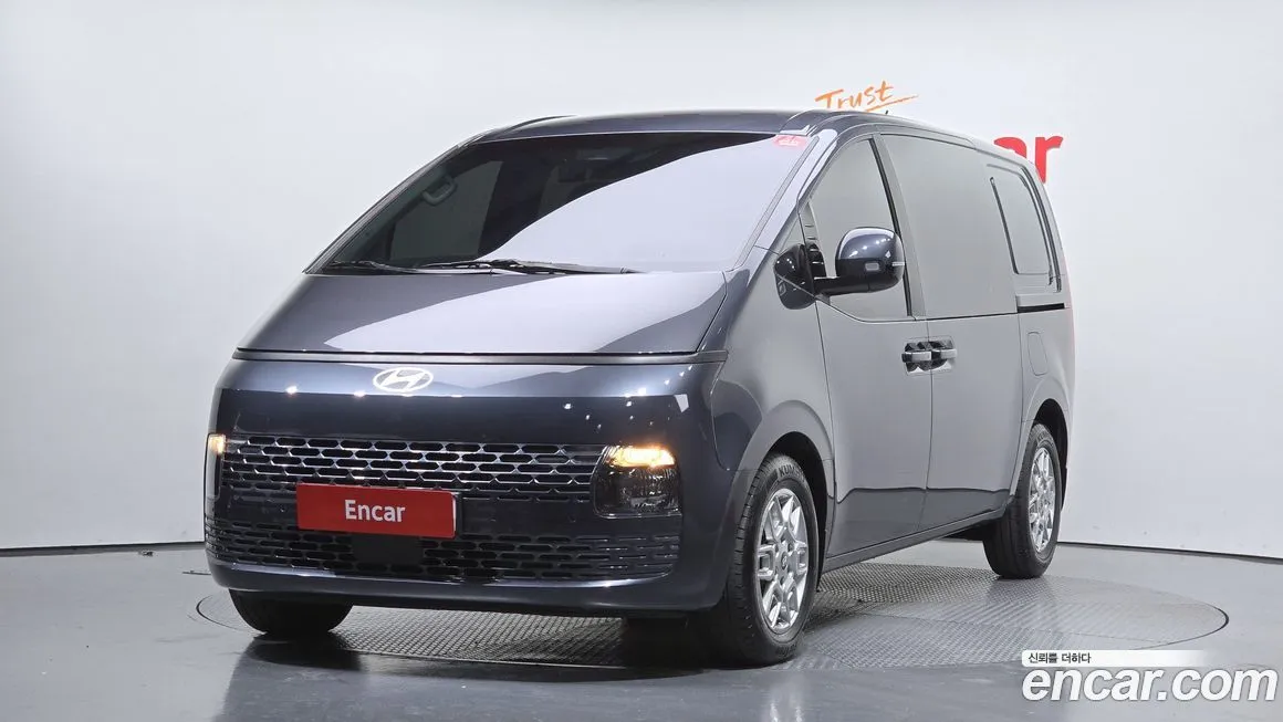 Hyundai Staria 2025 из KR, фото 1