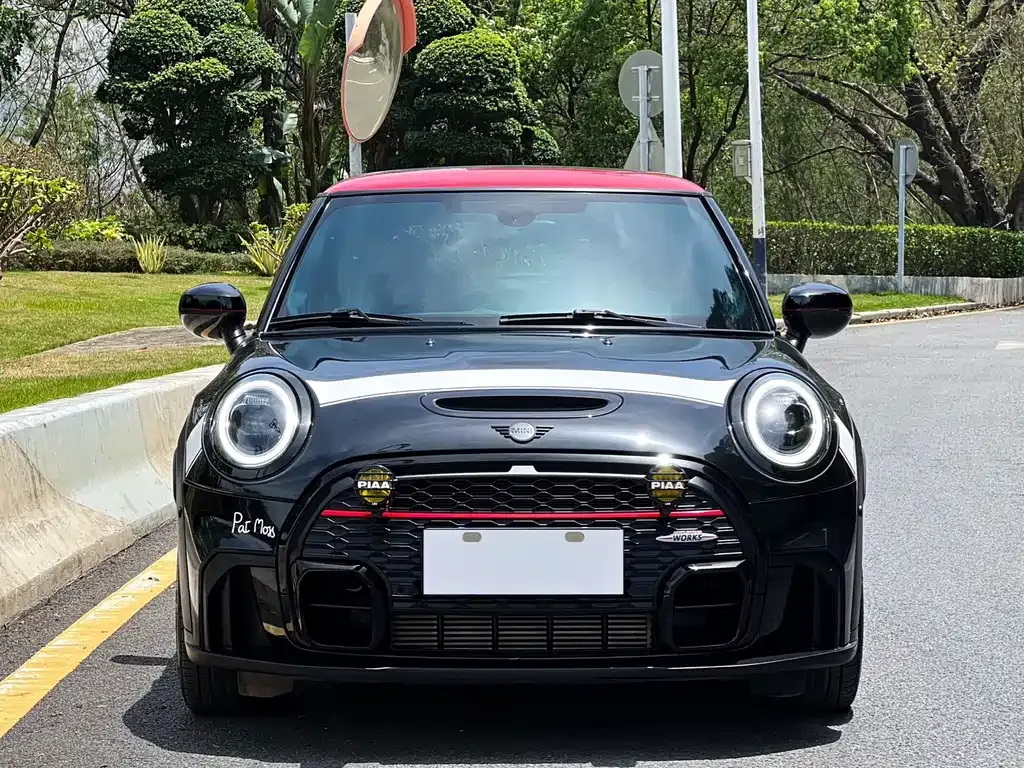 MINI JCW (John Cooper Works) 2022 из CN, фото 2