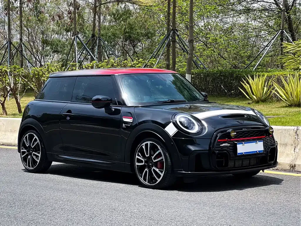 MINI JCW (John Cooper Works) 2022 из CN, фото 3