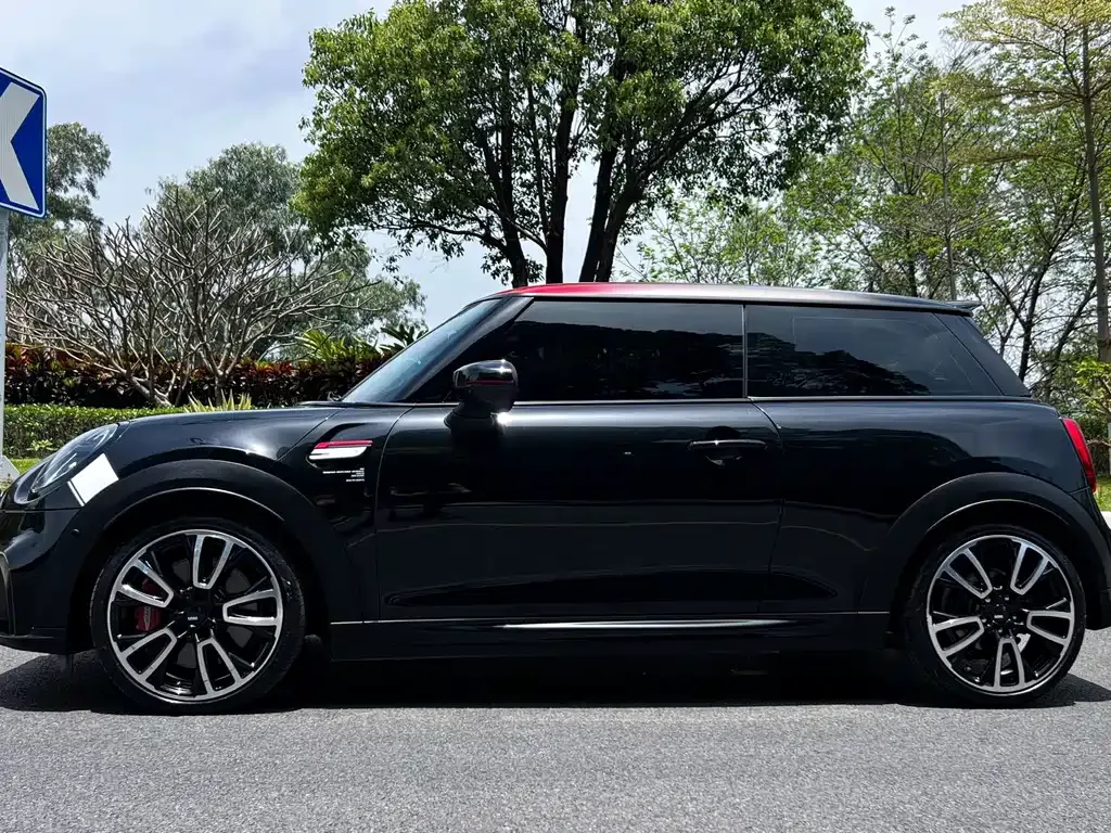 MINI JCW (John Cooper Works) 2022 из CN, фото 8