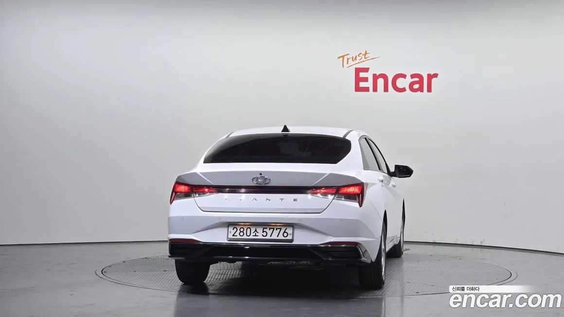 Hyundai AVANTE 2021 из KR, фото 4