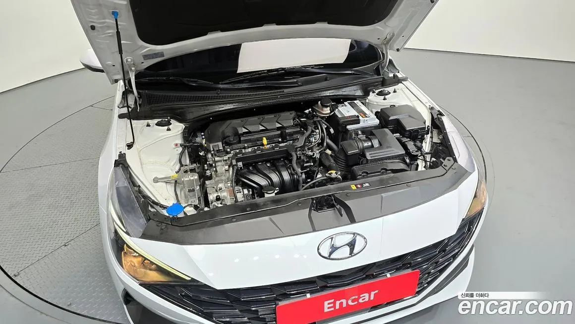 Hyundai AVANTE 2021 из KR, фото 6