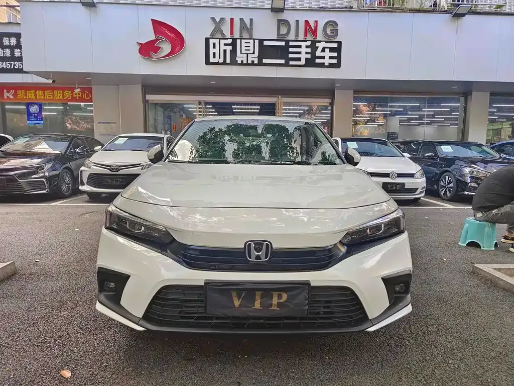 Honda Civic 2025 из CN, фото 2