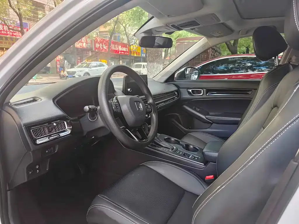 Honda Civic 2025 из CN, фото 4
