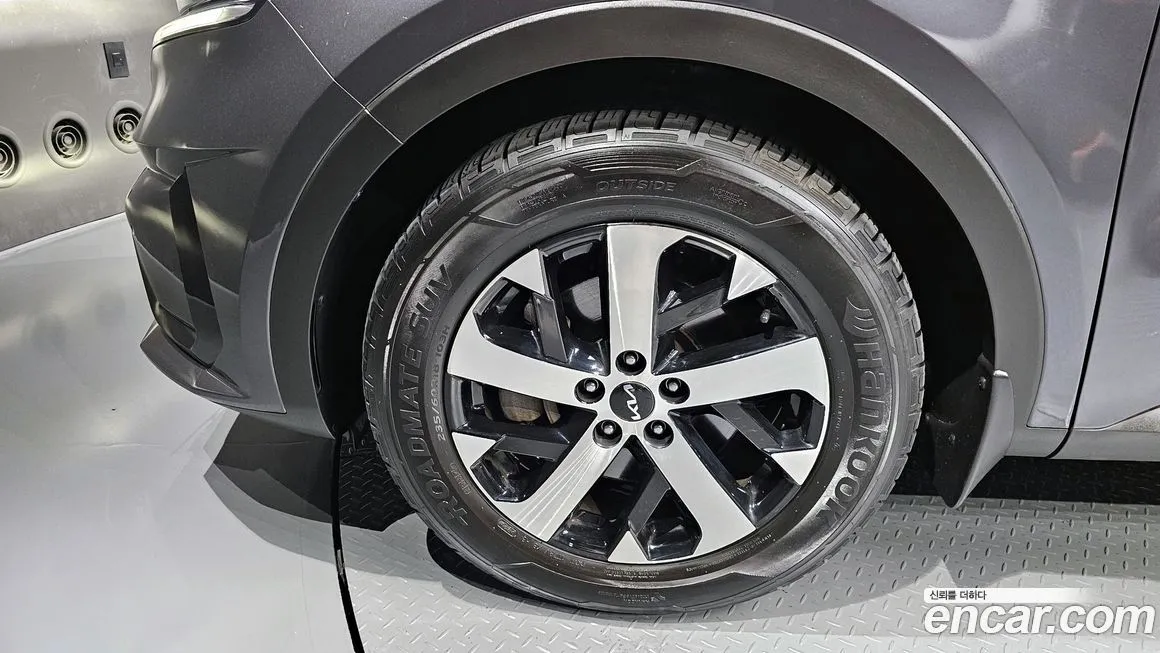 Kia Sorento — фото 5