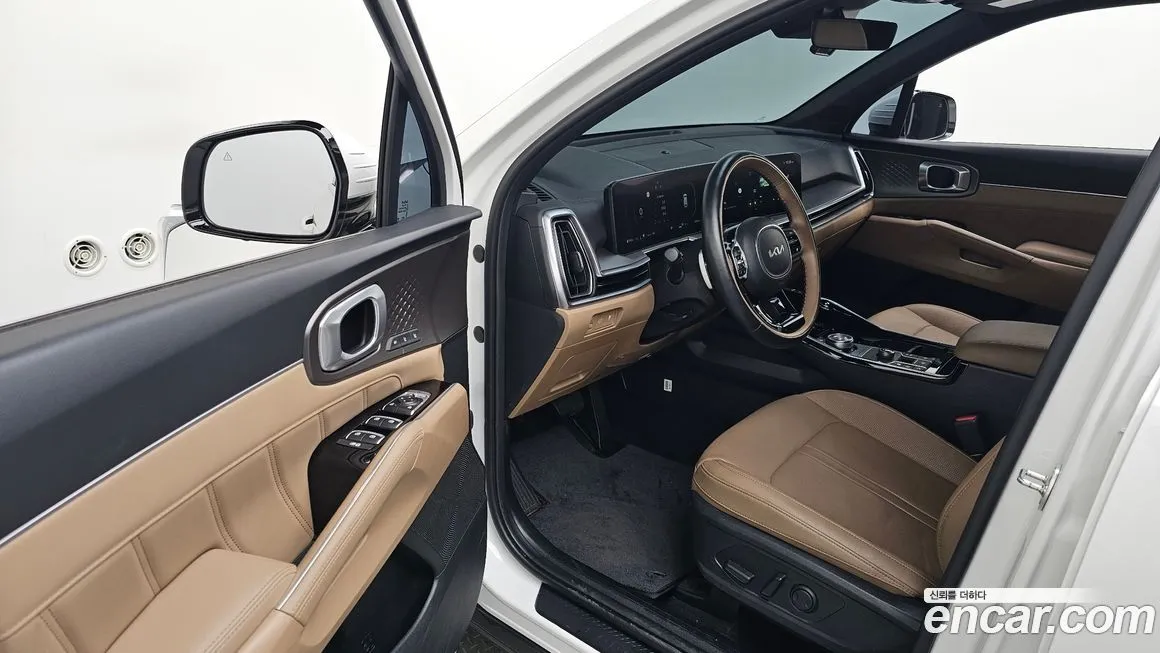 Kia Sorento — фото 10