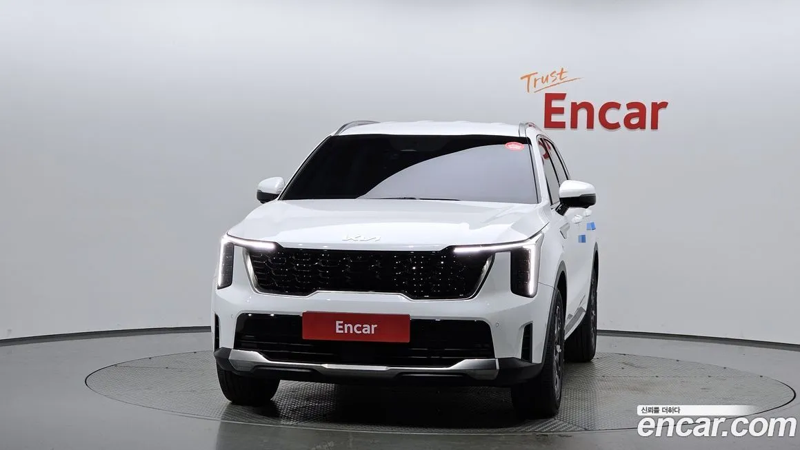 Kia Sorento — фото 3