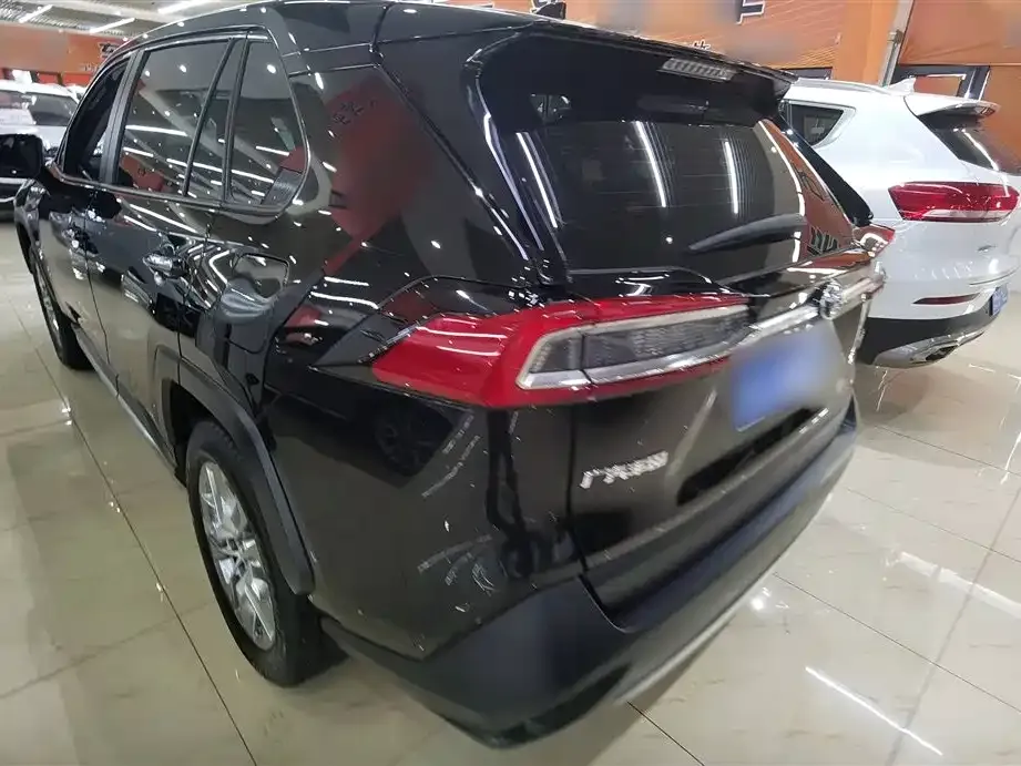 Toyota Wildlander 2022 из CN, фото 6
