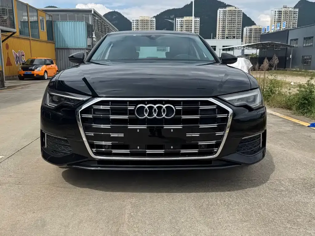 Audi A6L 2021 из CN, фото 2