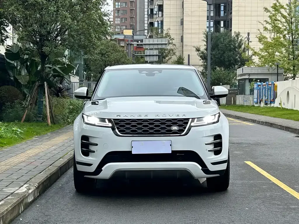 Land Rover Evoque 2023 из CN, фото 2