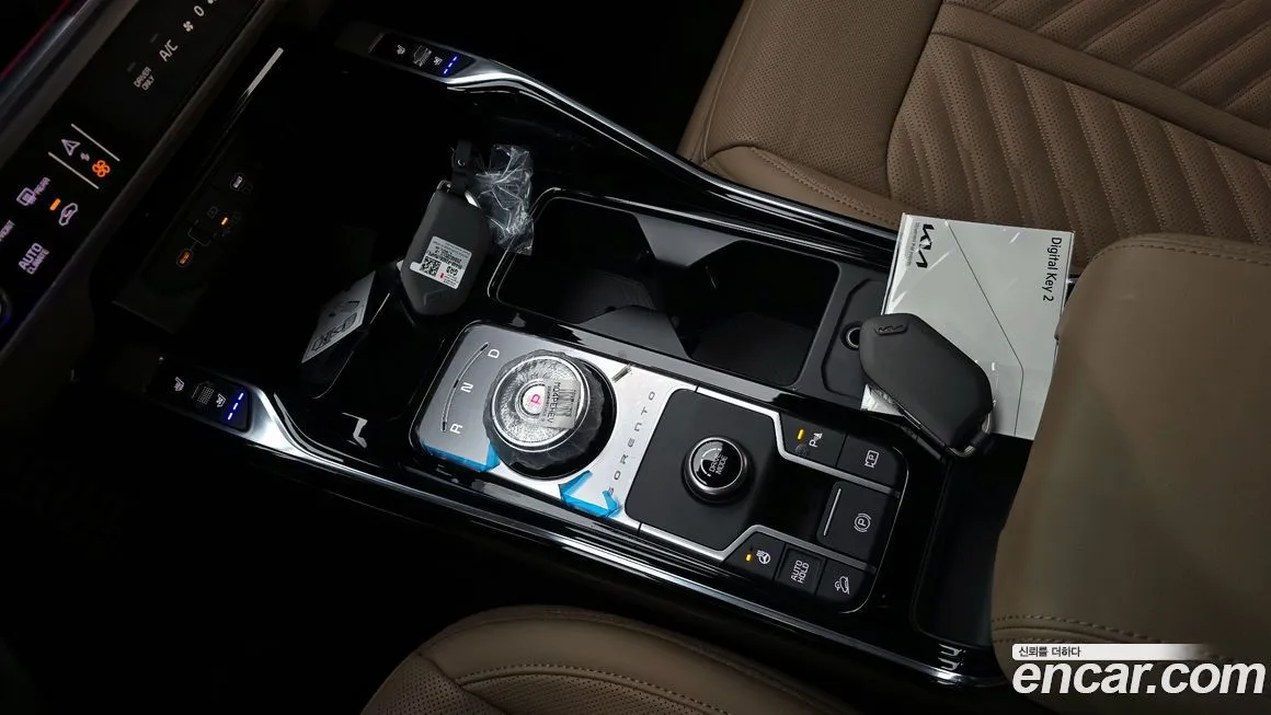 Kia Sorento — фото 9