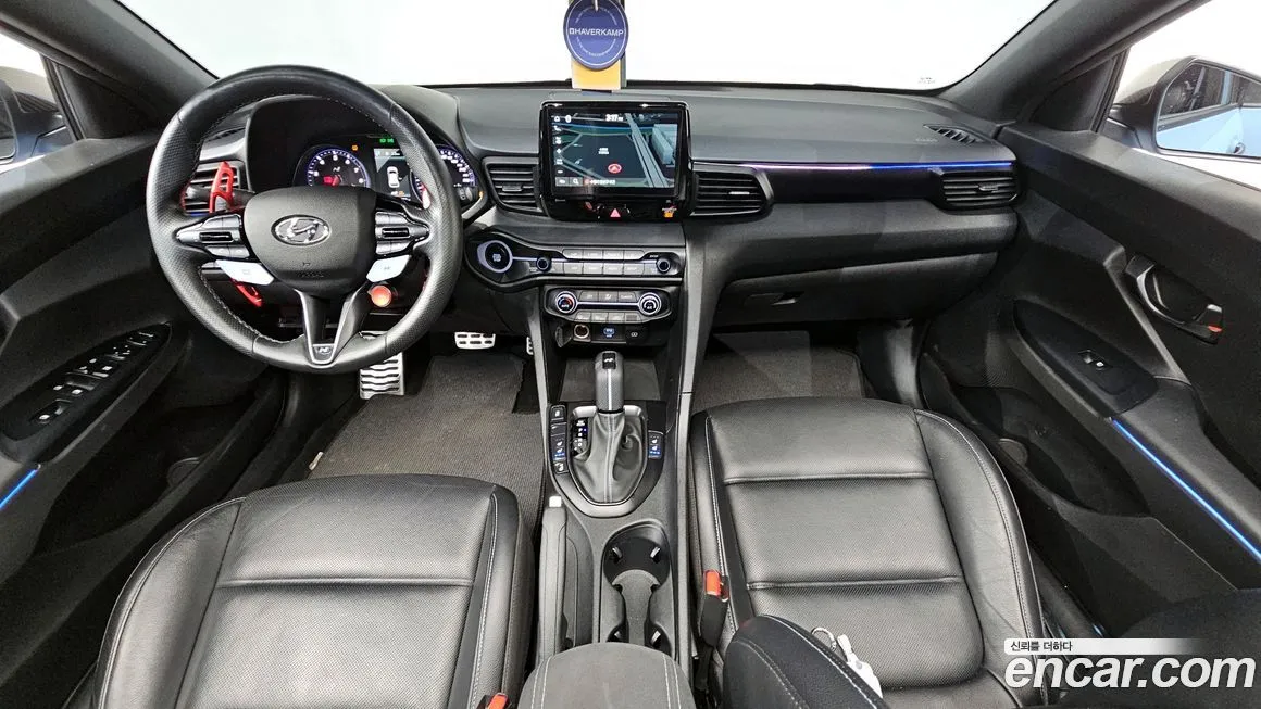 Hyundai Veloster — фото 7