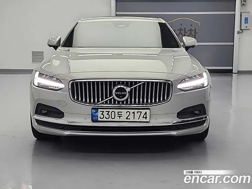 Volvo S90 2022 из KR, фото 1