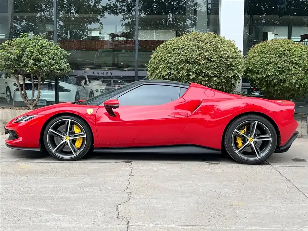 Ferrari 296 2024 из CN, фото 2
