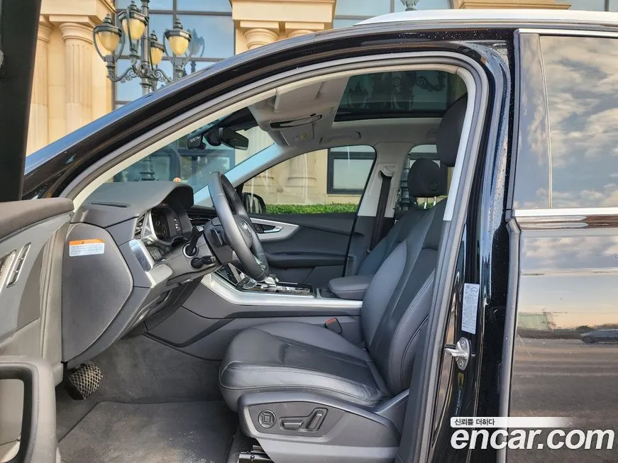 Audi Q7 2022 из KR, фото 10