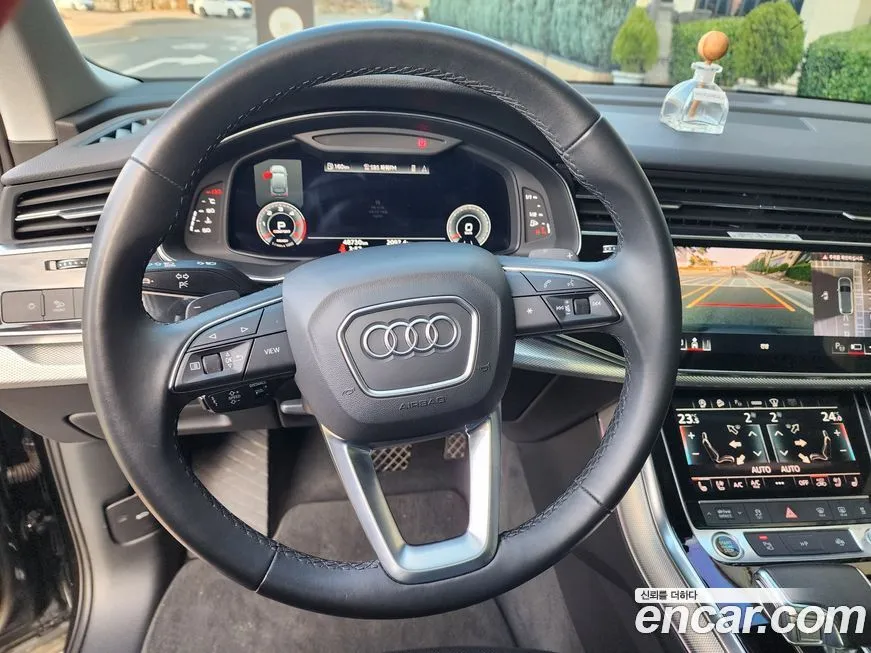 Audi Q7 2022 из KR, фото 6