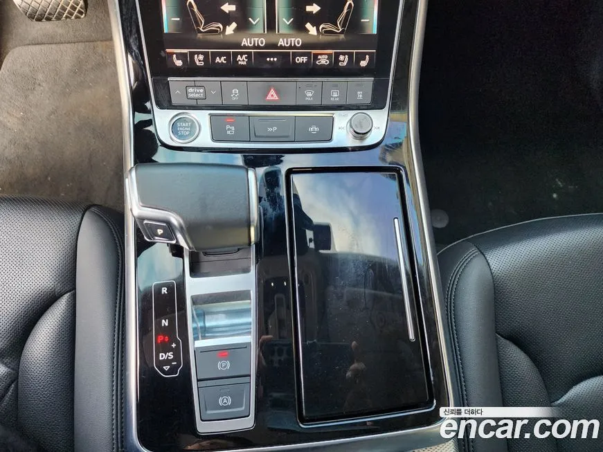 Audi Q7 2022 из KR, фото 9