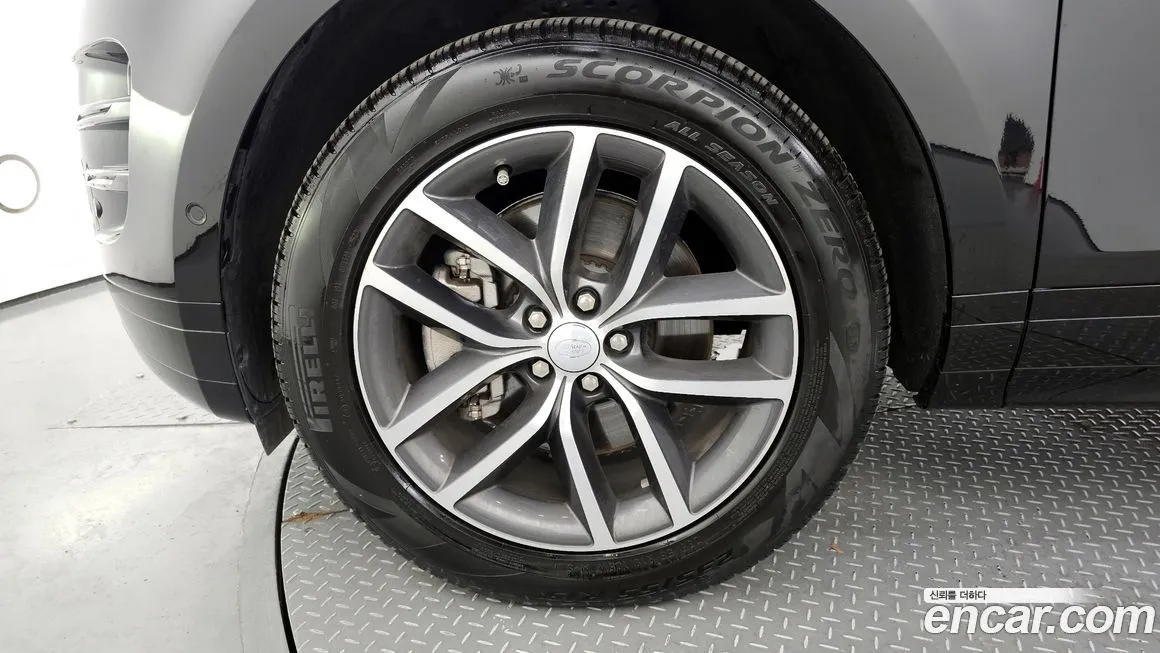 Land Rover Range Rover Evoque 2024 из KR, фото 5