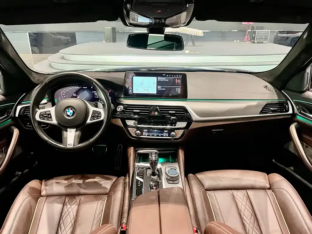 BMW 5 Series (Import) 2022 из CN, фото 6