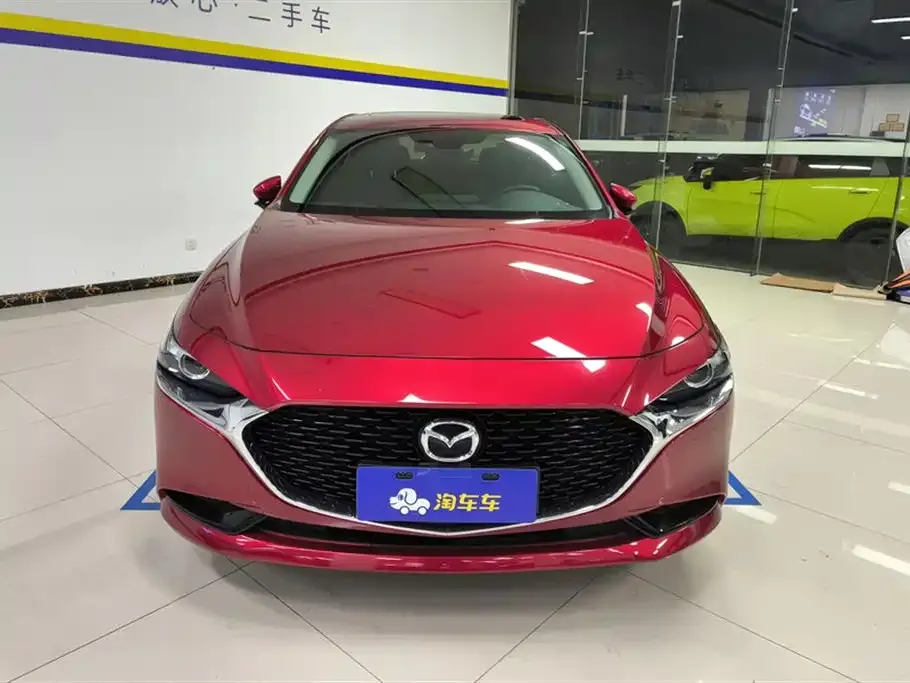 Mazda 3 Axela 2021 из CN, фото 2