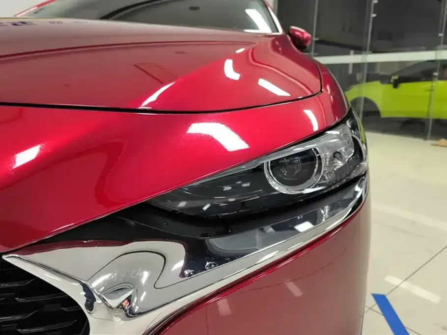 Mazda 3 Axela 2021 из CN, фото 5