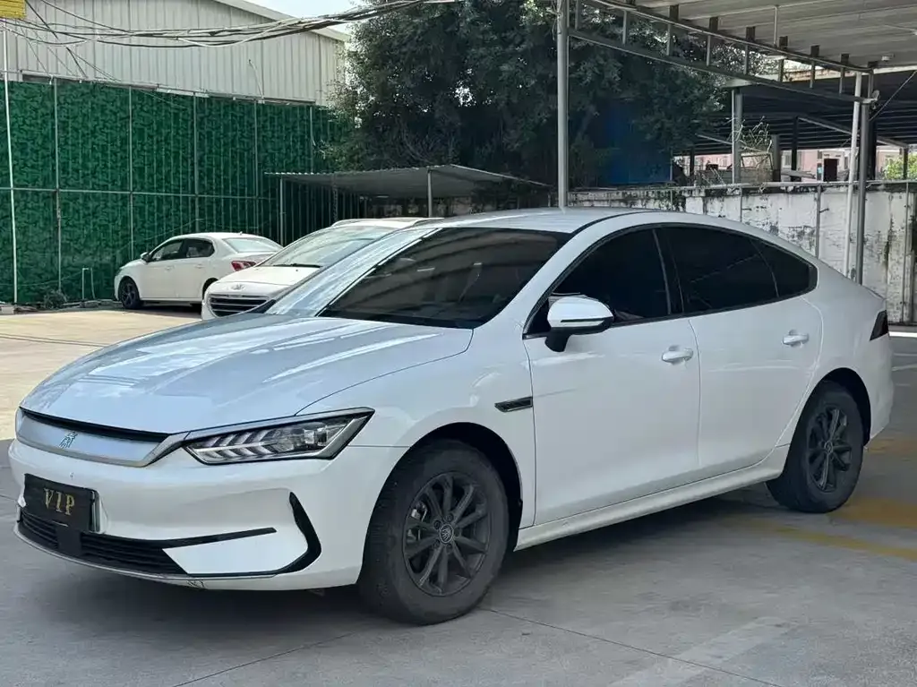 BYD Qin PLUS — фото 1
