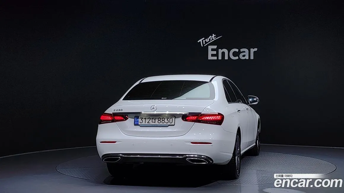 Mercedes-Benz E-Class 2023 из KR, фото 4