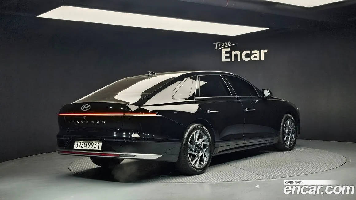 Hyundai Grandeur 2023 из KR, фото 2