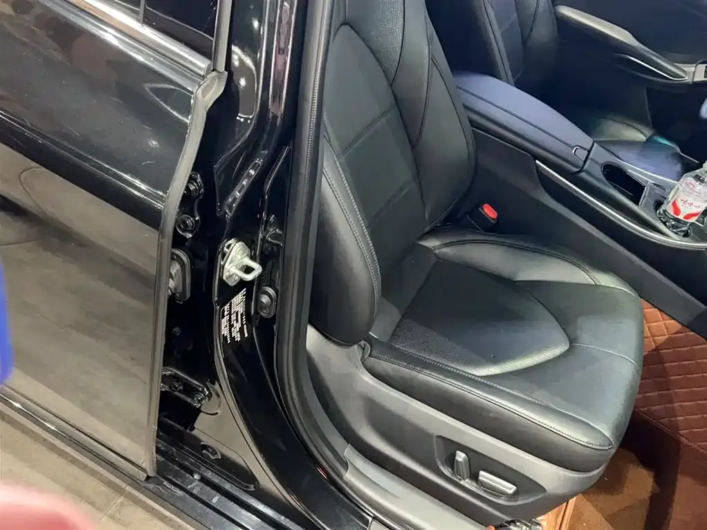 Toyota Avalon 2022 из CN, фото 3