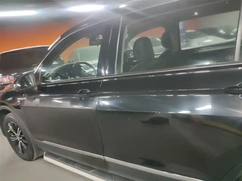 Volkswagen Tiguan L 2021 из CN, фото 5