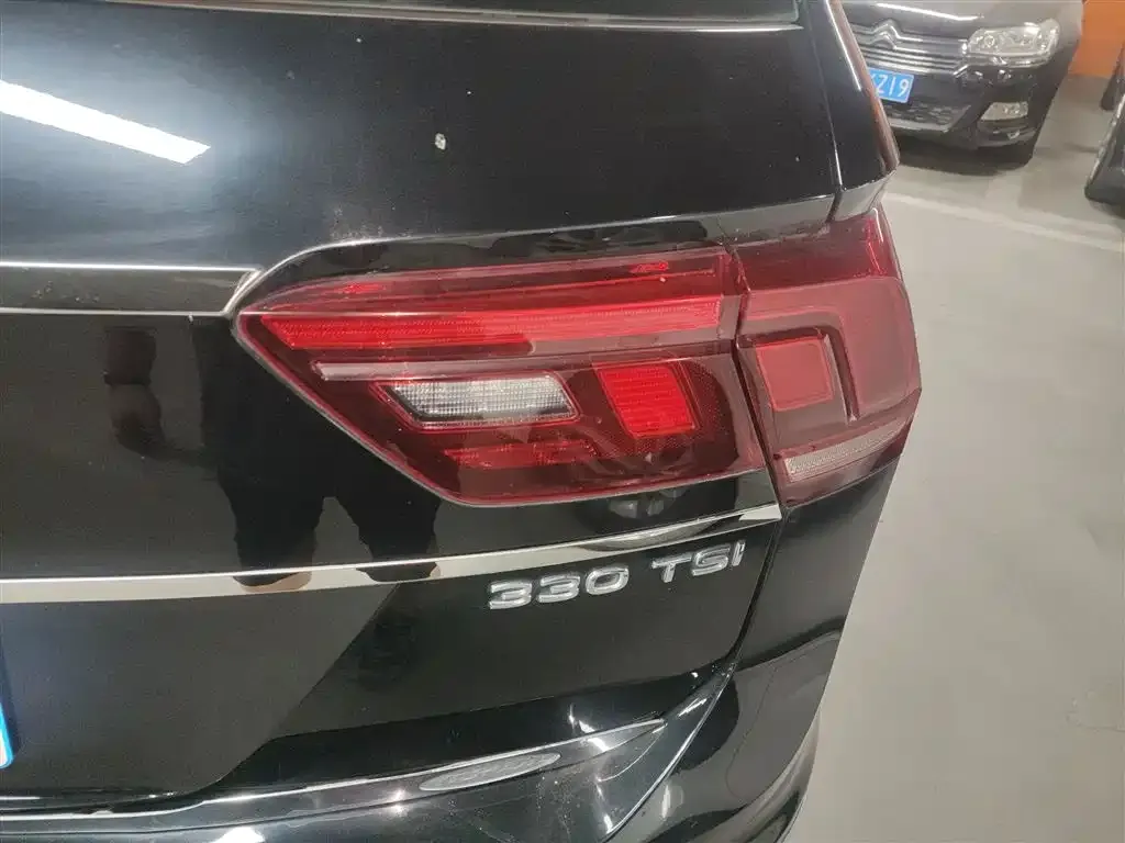 Volkswagen Tiguan L 2021 из CN, фото 8