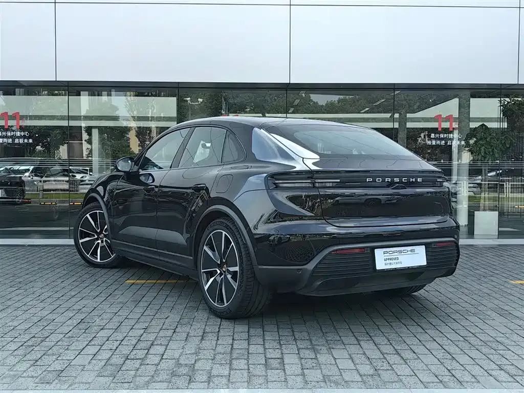 Porsche Macan EV — фото 4