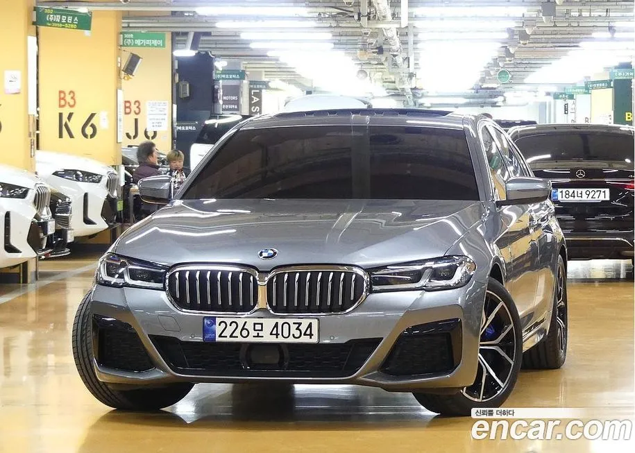 BMW 5-Series 2023 из KR, фото 3