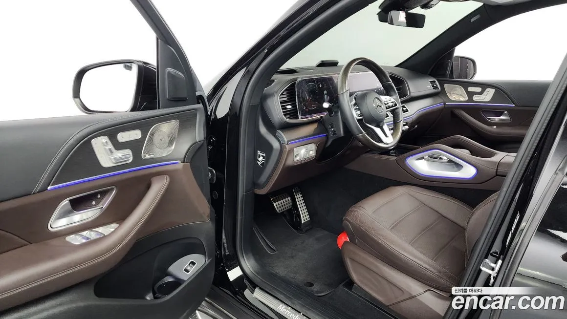 Mercedes-Benz GLS-Class — фото 10