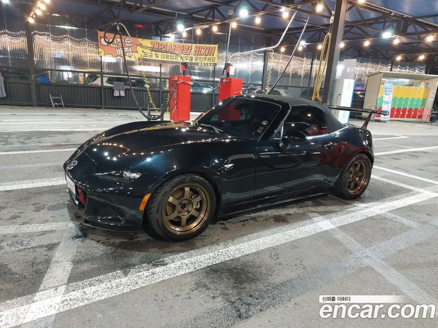 Mazda MX-5 Miata 2021 из KR, фото 1