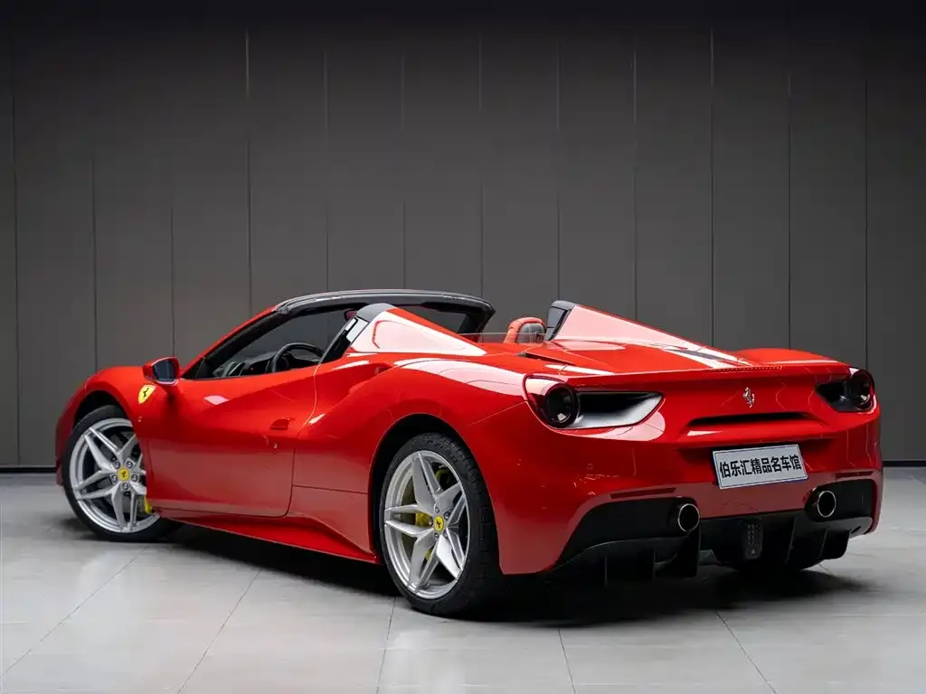 Ferrari 488 2022 из CN, фото 5